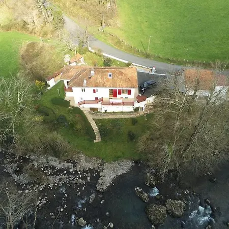 Maison De Charme Nature Et Riviere Au Pays Basque